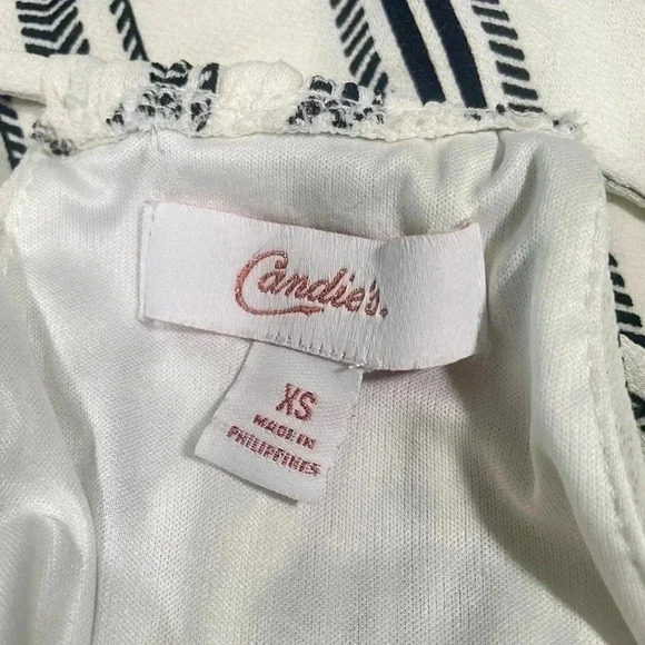 Candie’s Women’s Striped Blk/Wht Keyhole Halter Slit Bottom Maxi Dress SZ XS - Picture 6 of 11